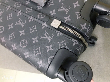 LV Horizon Luggage