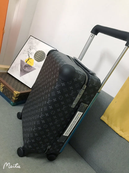 LV Horizon Luggage