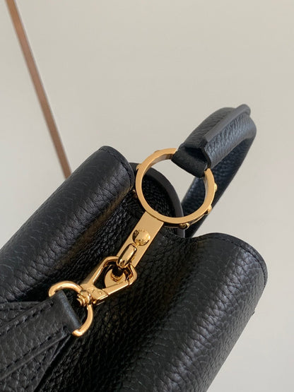 LV Capucine BB