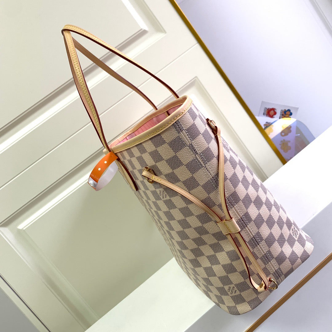 LV Neverfull Damier Azur Bag