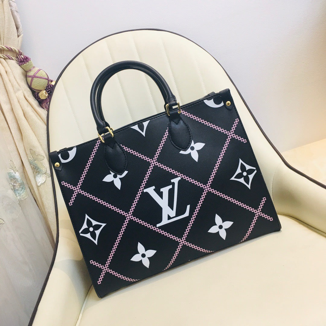 LV ONTHEGO Black Bag