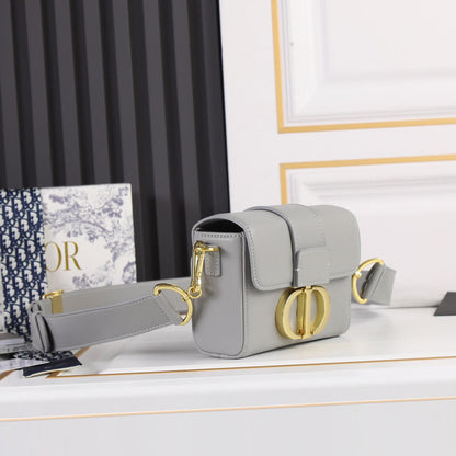 Dior 30 Montaigne Mini Bag