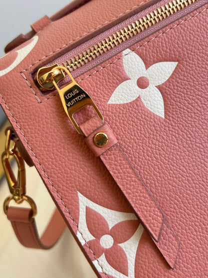 LV Pochette Métis Trianon Pink/Cream Bag