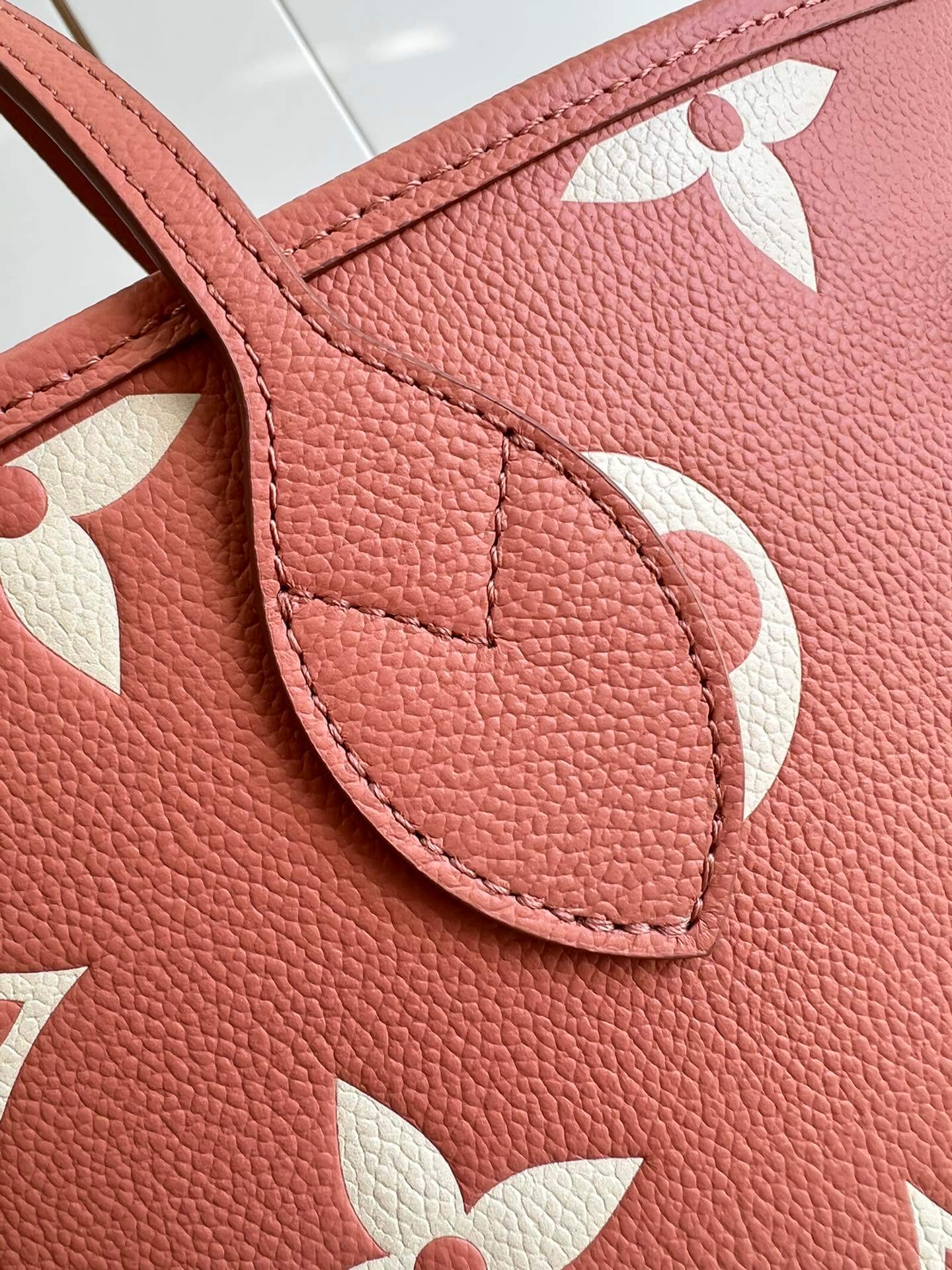 LV Neverfull MM Bag