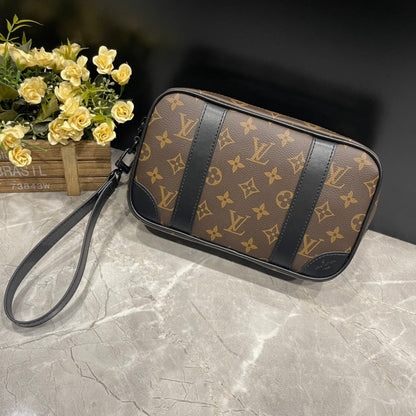 LV Latest Pochette Kasai Clutch bag