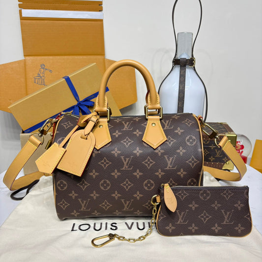 Louis Vuitton Speedy Bandoulière 30 Bag M13914