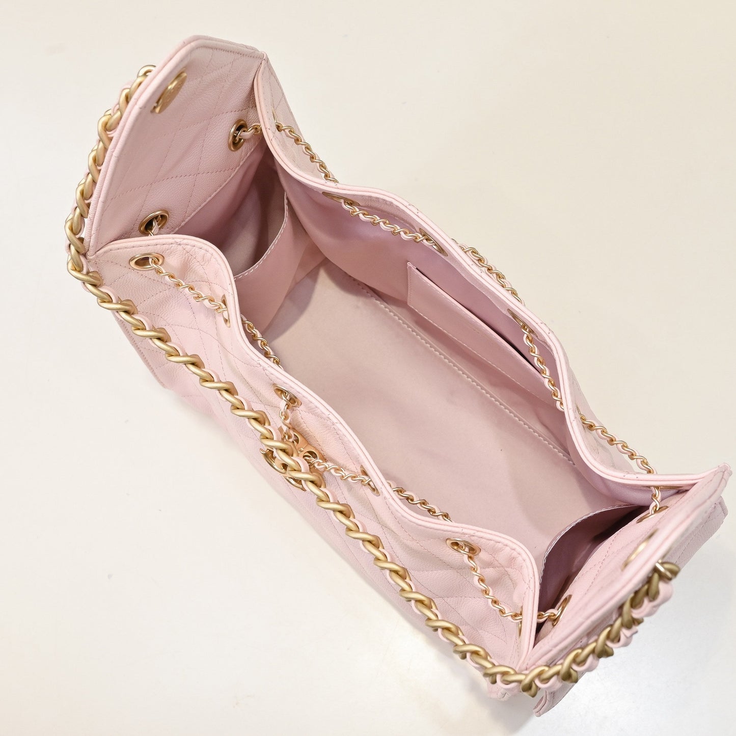 Chanel Hobo 25c Pink Handbag
