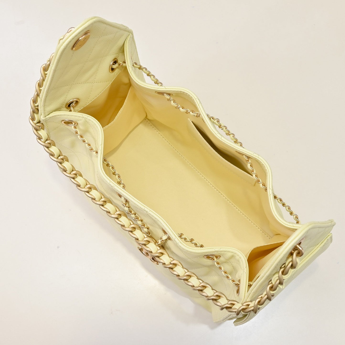 Chanel Hobo 25c Yellow Handbag