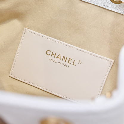Chanel Hobo 25c White Handbag