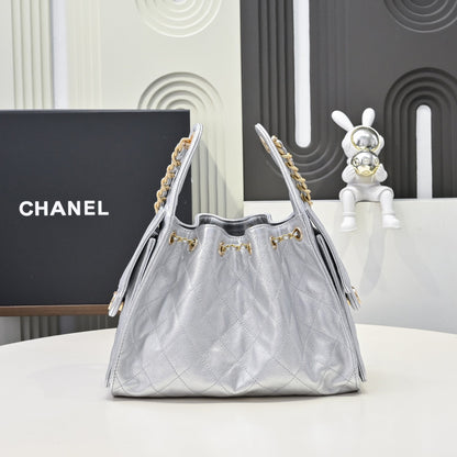 Chanel Hobo 25c Light Gray Handbag