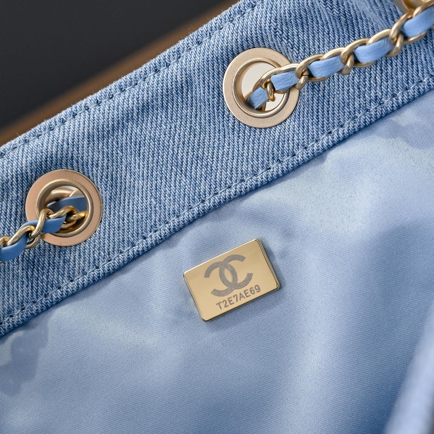 Chanel Hobo 25c Handbag