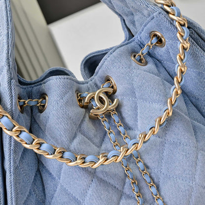 Chanel Hobo 25c Handbag